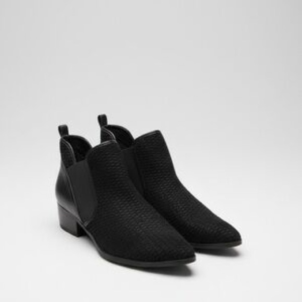 Donald J Pliner Darla Black Suede Chelsea Ankle Boots
